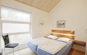 4 Schlafzimmer, Reisekinderbett, kostenloses WLAN