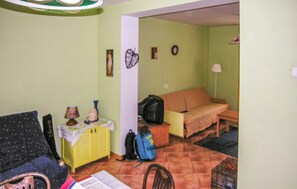 Téléviseur, foyer, chaîne audio