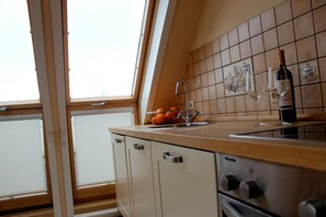 Kjøleskap, ovn og oppvaskmaskin