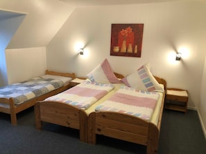 2 slaapkamers, reisbedje, wifi, beddengoed