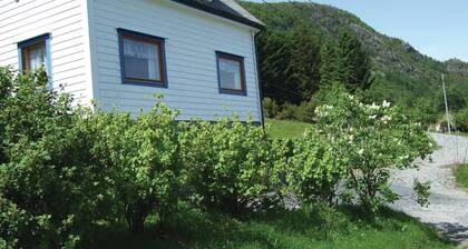 4 huonetta Kiinteistövälitys Sørbøvåg