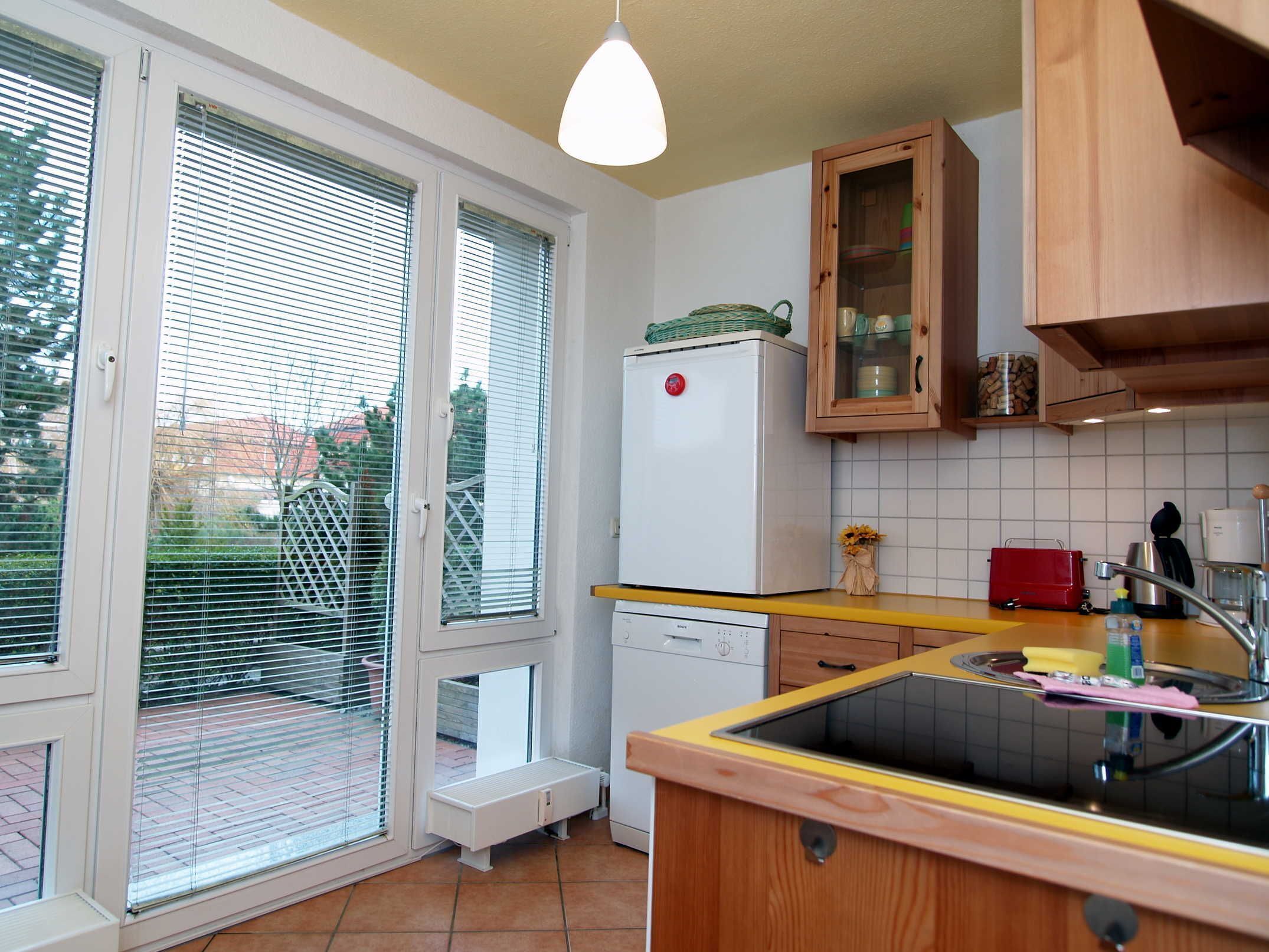 Réfrigérateur, micro-ondes, four, lave-vaisselle