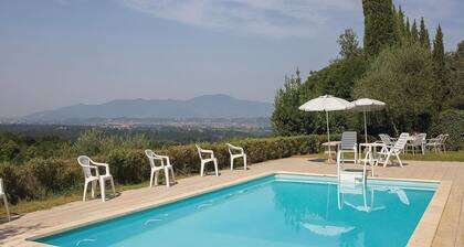 Nice apartment in Marti PI with WiFi