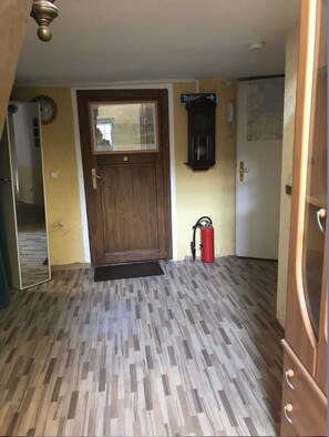 Unclassified image, 3 of 19, button