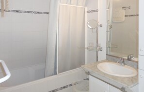 Ensemble douche/baignoire