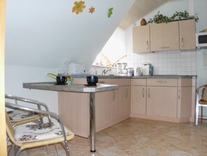 Kühlschrank, Mikrowelle