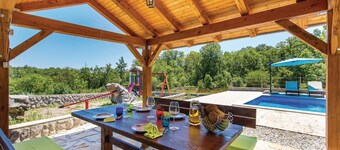 Pet friendly home in Viskovo