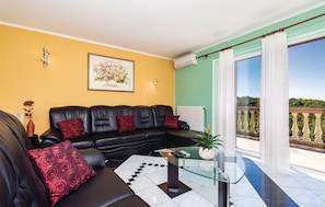 TV - Pet friendly home in Viskovo (Viskovo)