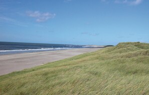 Tæt på stranden