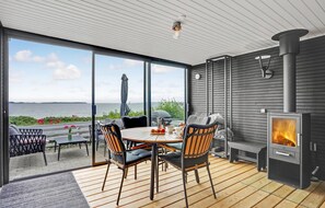 Dining - Gorgeous home in Ebeltoft with kitchen (Ebeltoft)