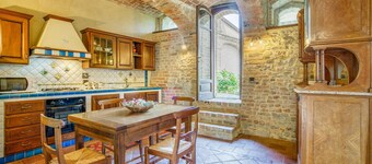 Lovely home in Aramengo AT