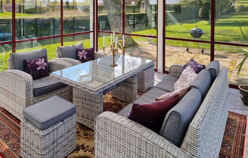 Cozy home in Svedala with WiFi