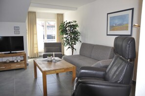 TV - House Windrose - Apartment 5 (Binz)