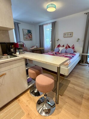 1 habitación, wifi y ropa de cama 