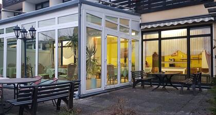 Standard Double Room - Panorama Hotel Pension Frohnau