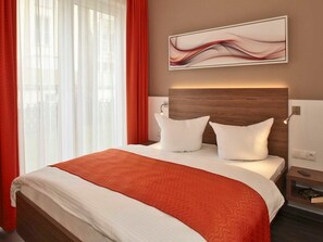 2 bedrooms, in-room safe, WiFi, bed sheets