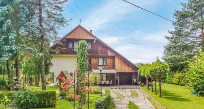 Beautiful home in Mogilany with WiFi