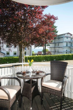 Outdoor dining - Villa Monika, App. Northern Lights 6 - Northern Lights 6 (Sassnitz)