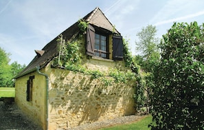 Exterior - 3 bedroom gorgeous home in Fleurac (Fleurac)