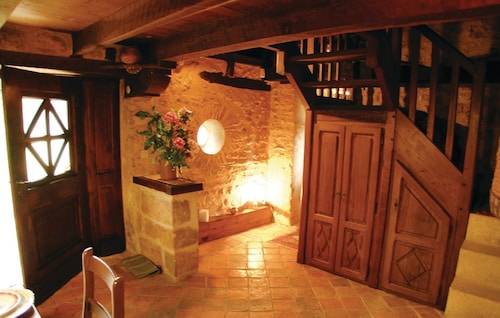 3 bedroom cozy home in Fleurac