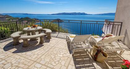 Cozy apartment in Sveti Juraj with house sea view