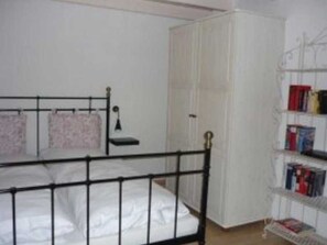 1 多间卧室、WiFi、床单
