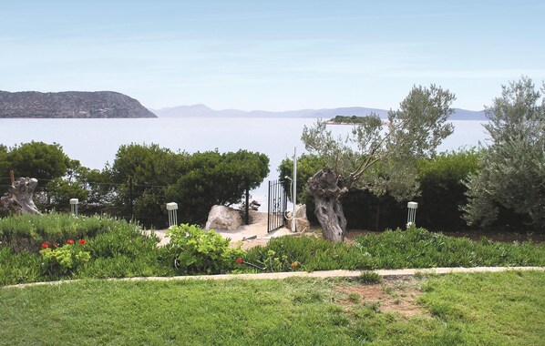 Property grounds - Soleiliosonne, Haus Paris (Ermioni)