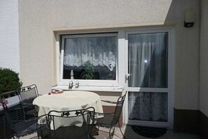 Unclassified image, 5 of 7, button - Rügen apartment 146 - apartment (Putbus)