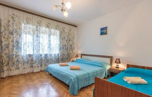 2 chambres, Wi-Fi gratuit, draps fournis