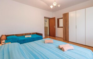 2 chambres, Wi-Fi gratuit, draps fournis