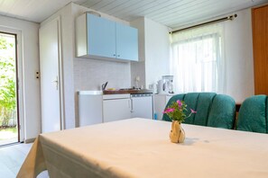 Interior - Holiday home overlooking the Peene river - holiday home (Kröslin)