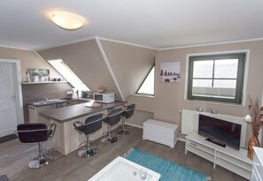 Imagen sin descripción, 2 de 13, botón