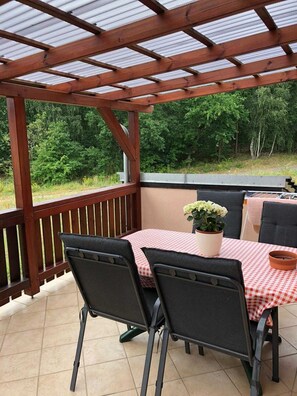 Outdoor dining - Apartment 1 - Apartment 1 (72389) (Lychen)