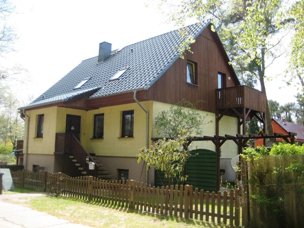 Esterni
