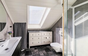 Shower - 3 bedroom stunning home in Farsund (Farsund)
