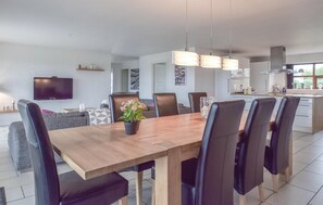 Dining - 4 bedroom beautiful home in Humble (Humble)