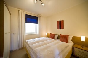 1 bedroom, travel crib, WiFi, bed sheets