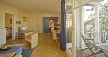 App. 2 - Thunderbolt - Villa Am Steinbach historiallisessa keskustassa - 150m Itämereen