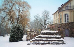 Property grounds - Stunning home in Uckerland Ot Lübbenow (Uckerland Ot Lübbenow)