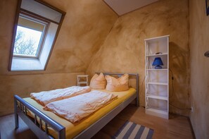 2 Schlafzimmer, Reisekinderbett, WLAN, Bettwäsche