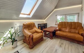 Fernseher, Stereoanlage