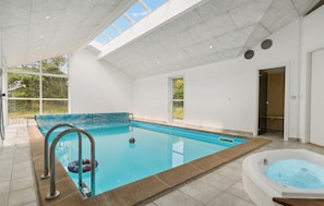 Piscina interna