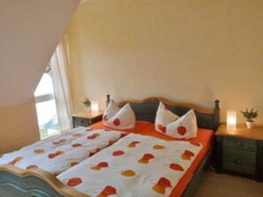 2 Schlafzimmer, Bügeleisen/Bügelbrett, Reisekinderbett, WLAN
