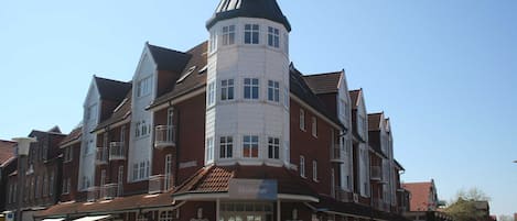 Esterni