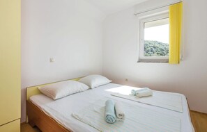 2 habitaciones, wifi gratis y ropa de cama 
