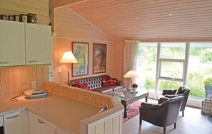 TV, fireplace - 2 bedroom lovely home in Væggerløse (Væggerløse)