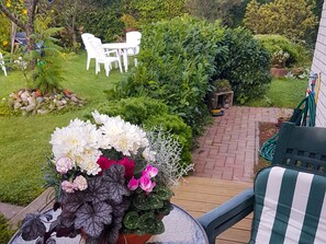 Unclassified image, 3 of 14, button