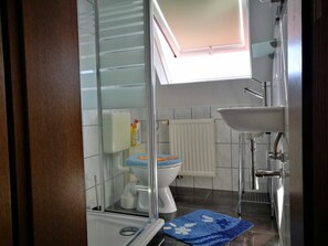 Unclassified image, 4 of 11, button - De Lütte - Ruegen-Fewo 28 a (Middelhagen)