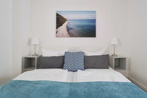 2 habitaciones, cuna de viaje, wifi y ropa de cama 