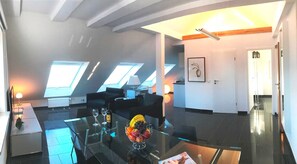 Interior - Nautilus Suite, 3rd floor, Studio / Loft Lakefront - Dune View Apartments (Helgoland)